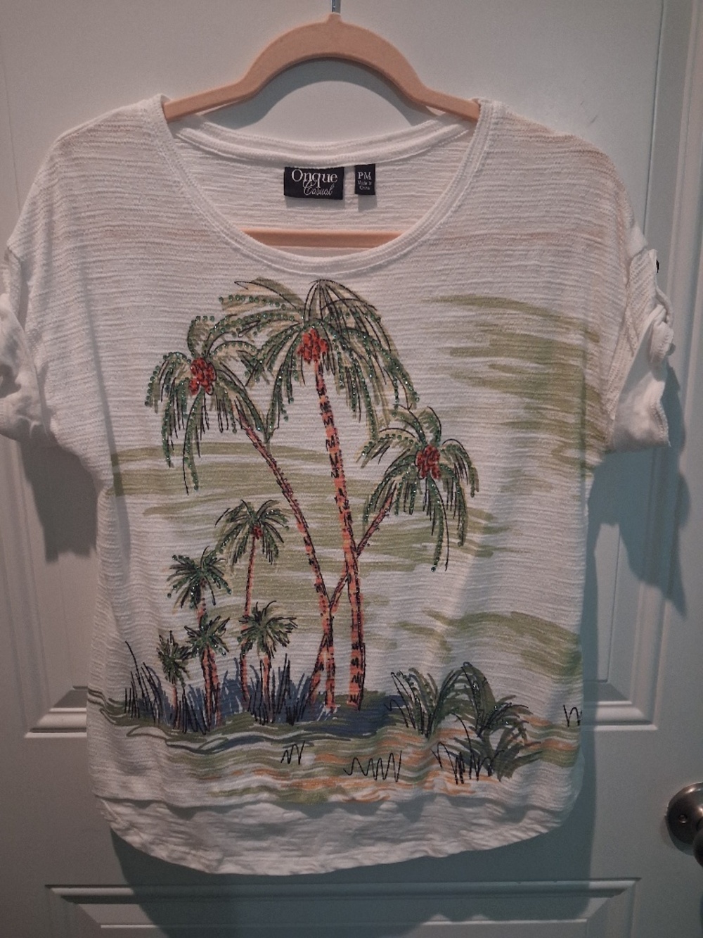 STUNNING ONQUE CASUALS PM TROPICAL SEQUIN-EMBELLISHED TOP!